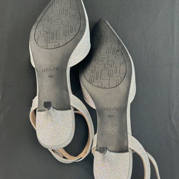 Unisa Kitten Heel Pumps-Never Worn! - Picture 6 of 8